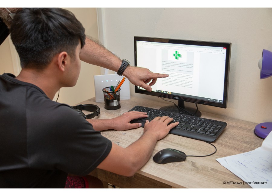 GivingTuesday – Καμπάνια της ΜΕΤΑδρασης για τα ασυνόδευτα παιδιά πρόσφυγες